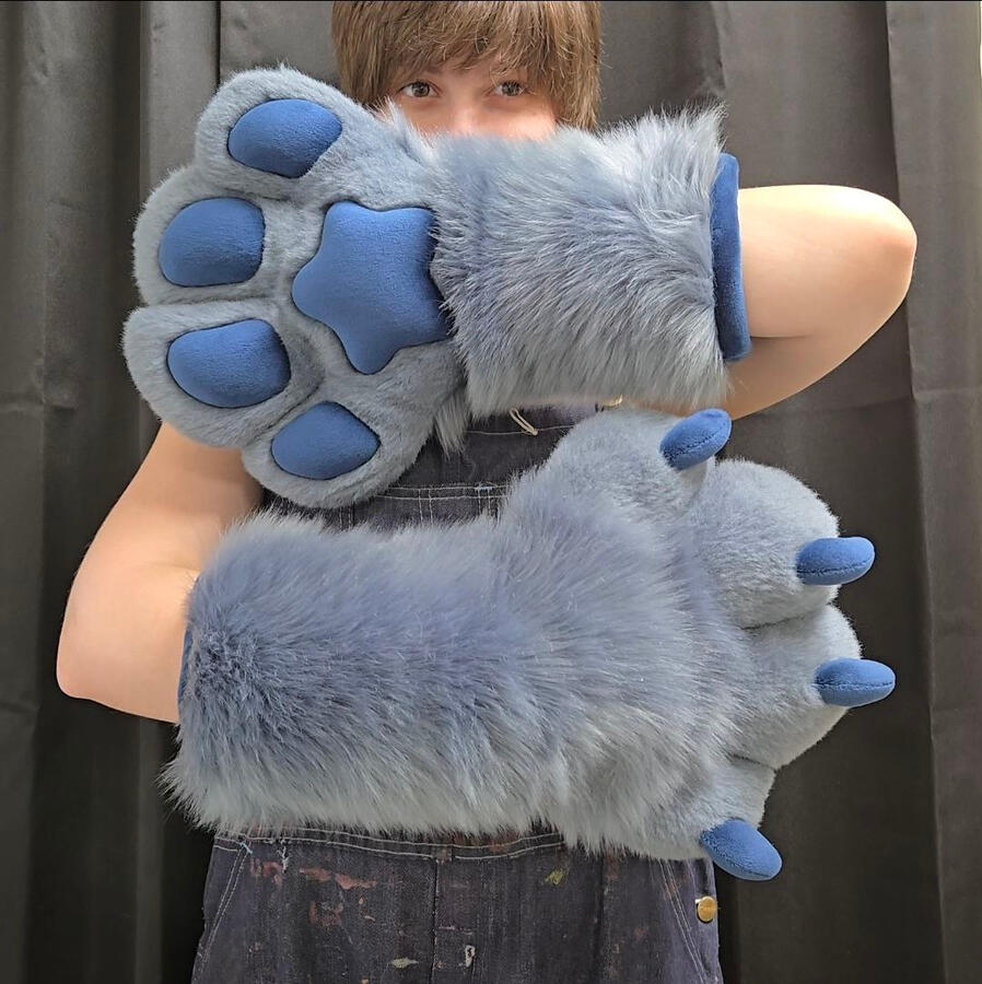 Standard 4 Finger Paw w/ Palm Design