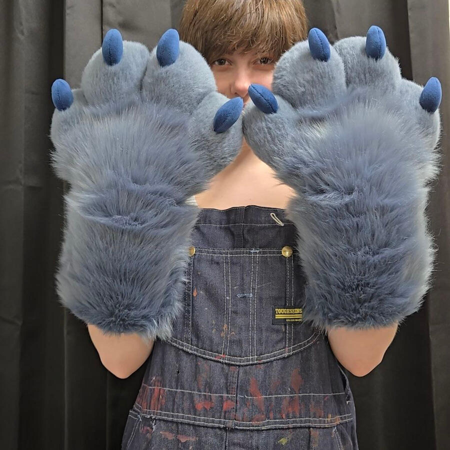 Standard 4 Finger Paw w/ Claws